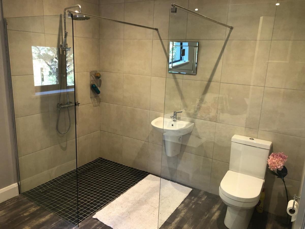Bruion Connemara Apartment Cleggan ภายนอก รูปภาพ