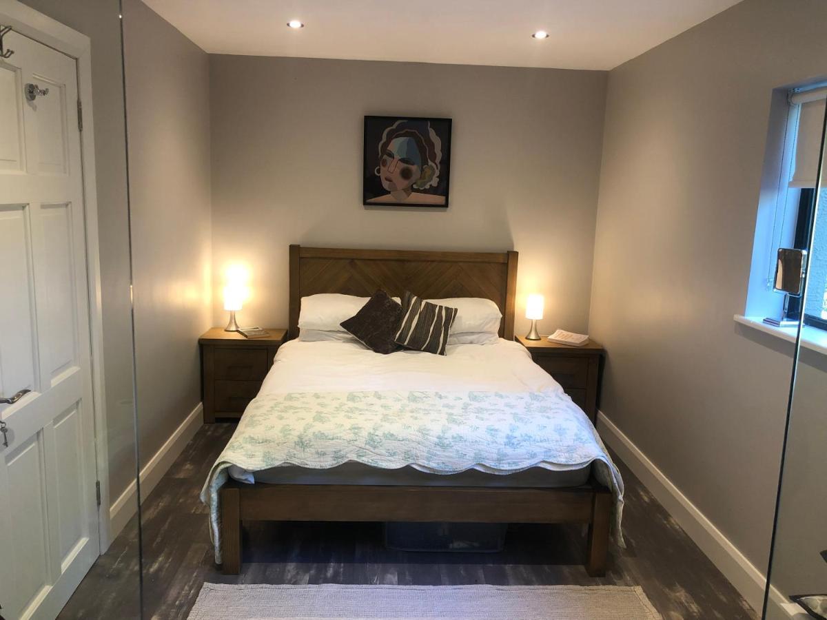 Bruion Connemara Apartment Cleggan ภายนอก รูปภาพ