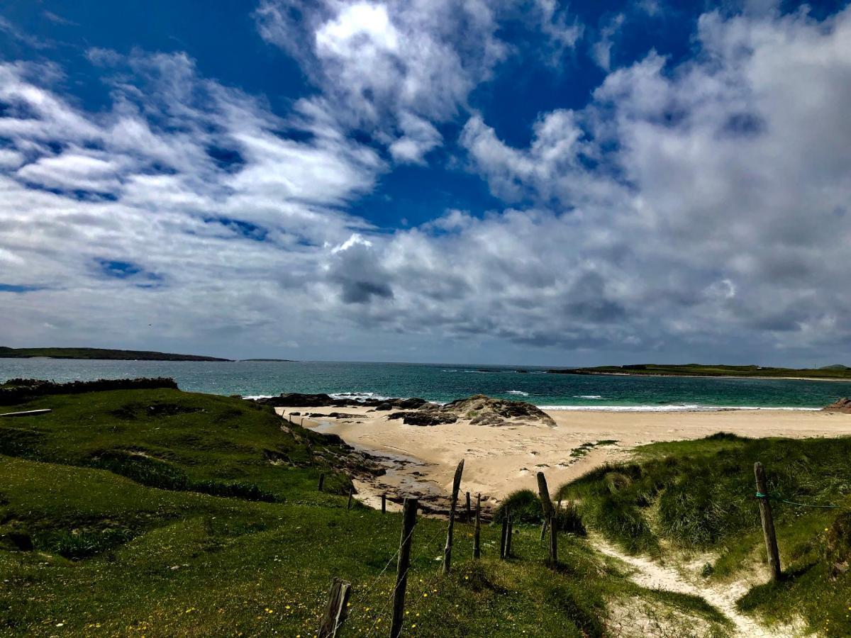 Bruion Connemara Apartment Cleggan ภายนอก รูปภาพ