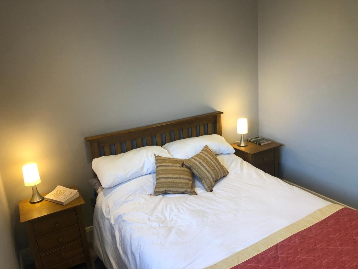 Bruion Connemara Apartment Cleggan ภายนอก รูปภาพ